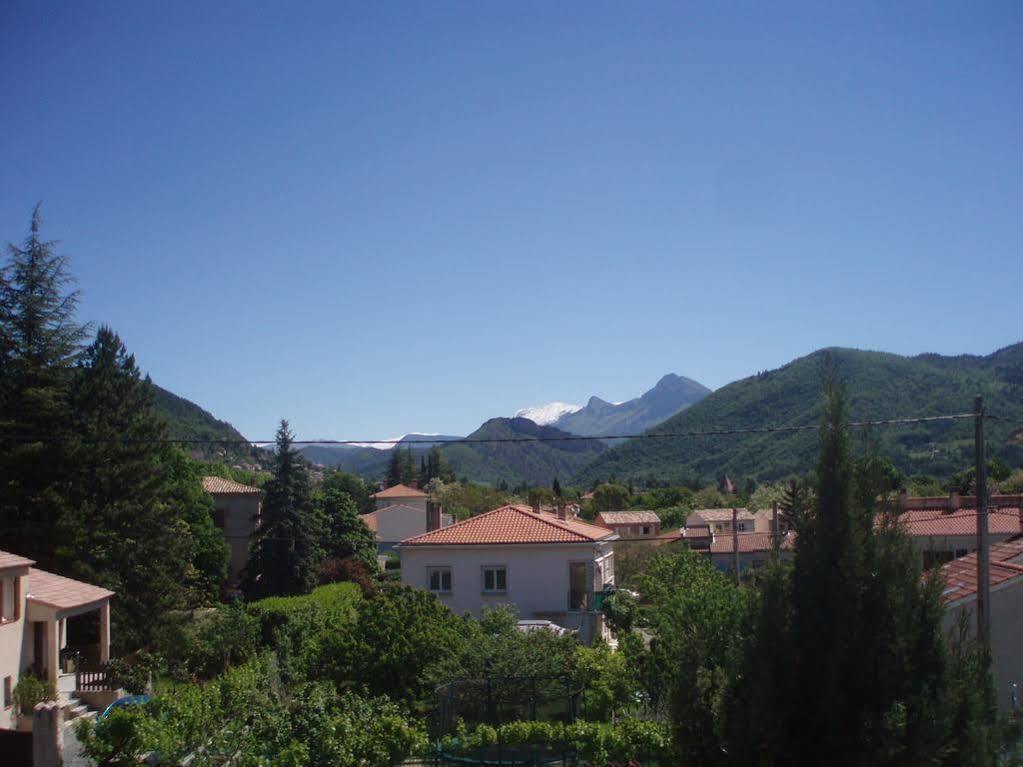 Hotel Saint Michel Digne-les-Bains Eksteriør billede